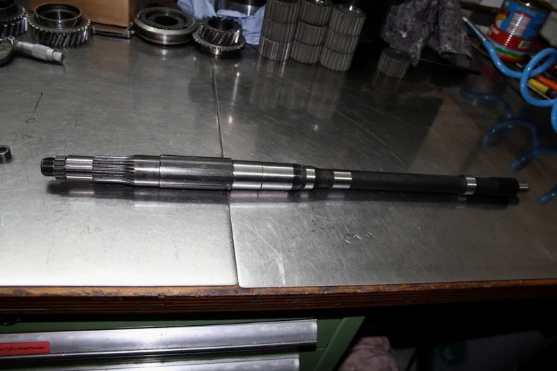 Shaft with ground spline profile